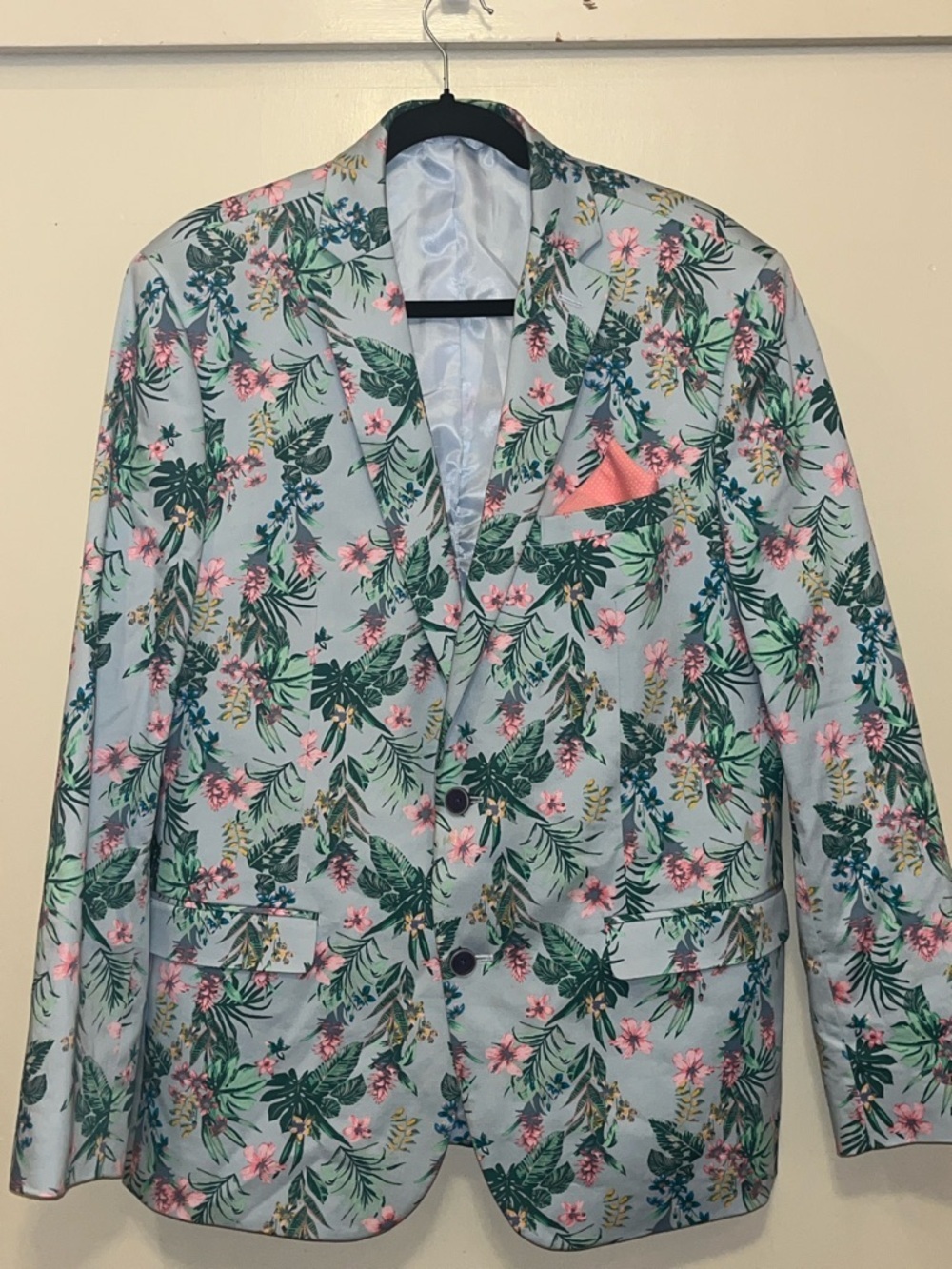 Bar III Light Blue Floral Blazer with Green and Pink Accents NWOT 44R Slim